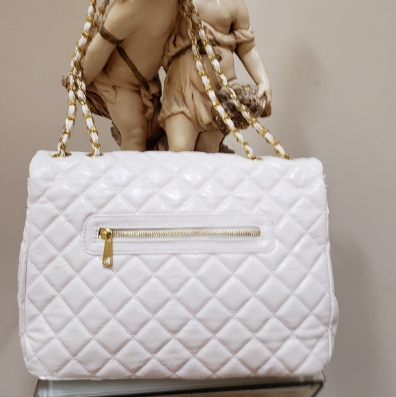 PRETTY WHITE CHAIN LINK VEGAN BAG - Picture 3 of 5